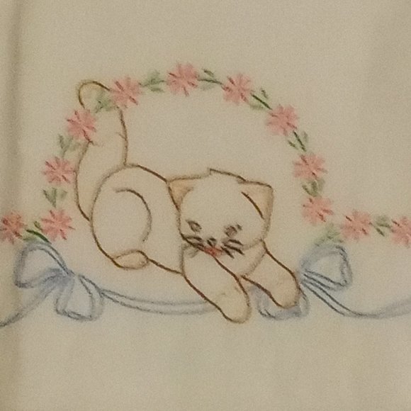 Vintage Hand-Crafted Embroidered Kitty Cat Pillowcases - Picture 1 of 3